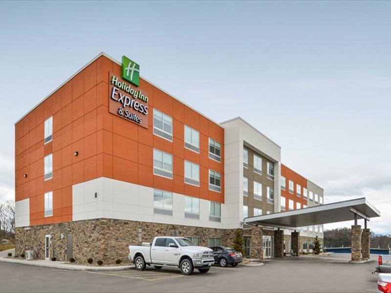 Holiday Inn Express & Suites - Parkersburg East By Ihg Exterior photo